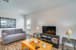 Family Home with Lanai and Games in Punta Gorda!